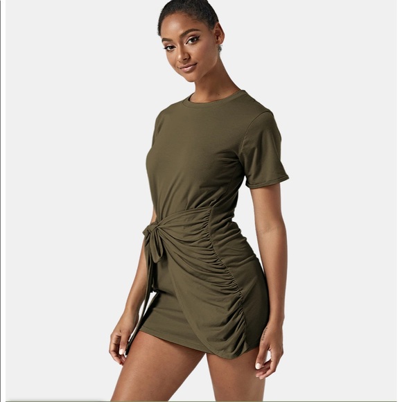 Halara dress - Picture 3 of 7